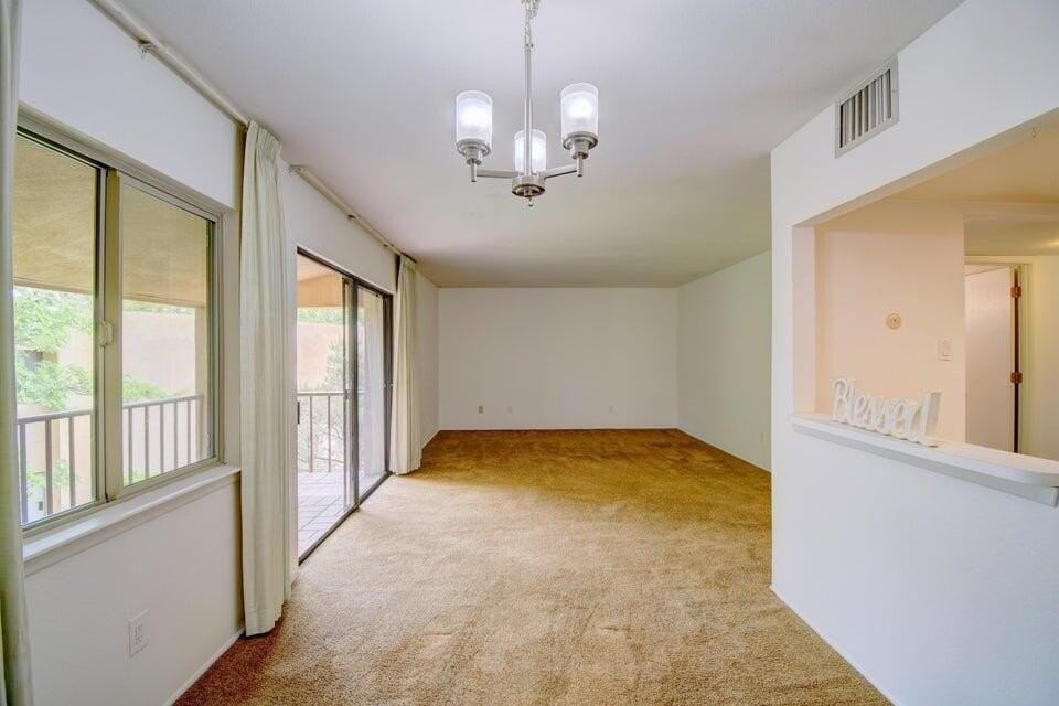931 Country Club Dr Se #J - Photo 2 of 15