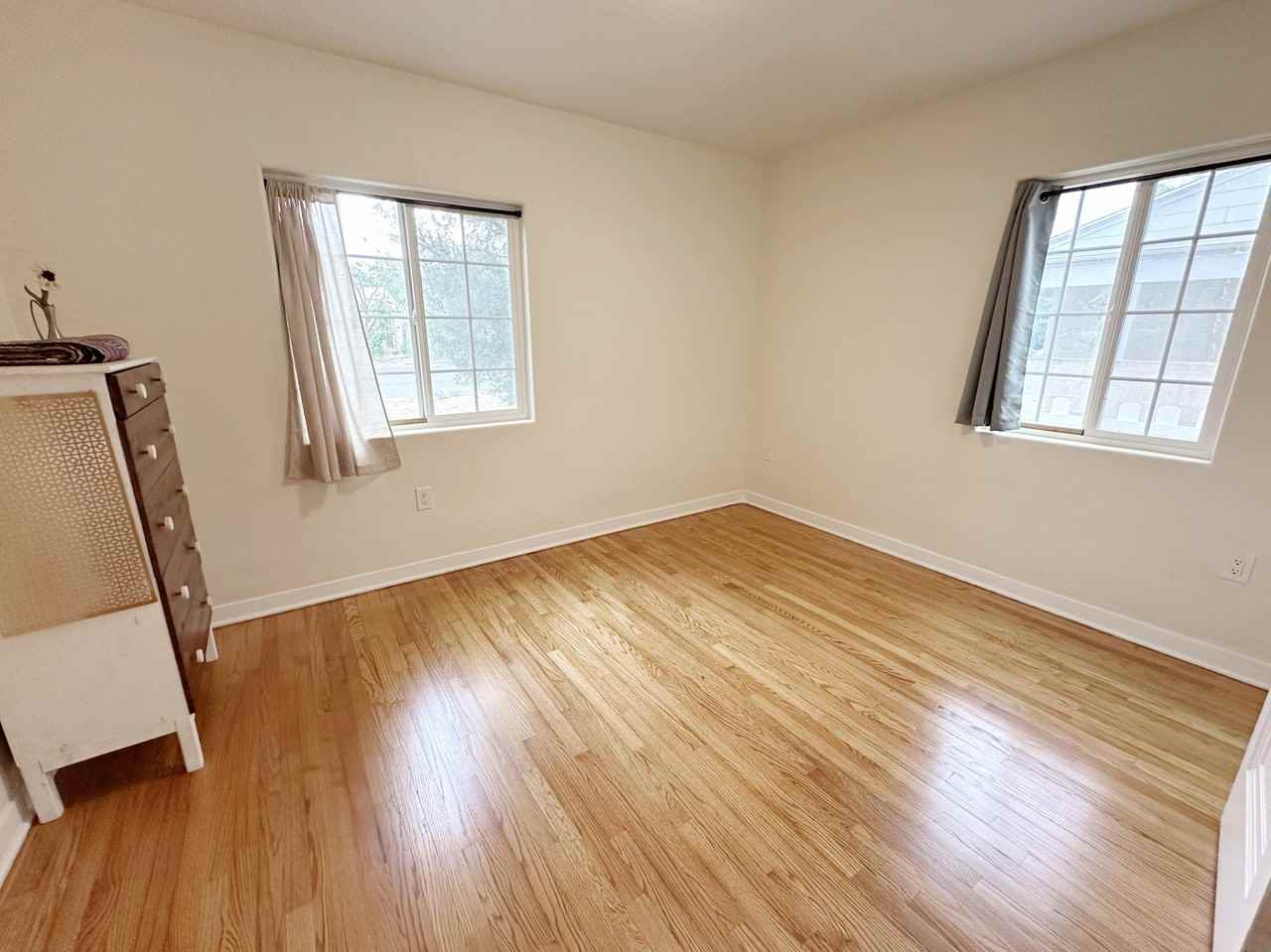 801 Solano Dr Ne - Photo 6 of 27