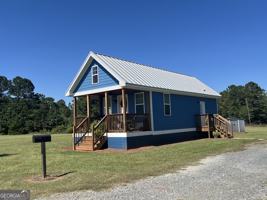 featured image of 2467 Smith Rd #E