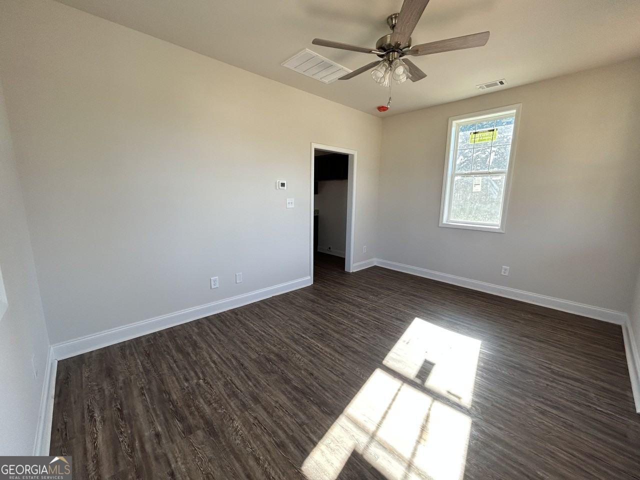 2467 Smith Rd #E - Photo 6 of 14