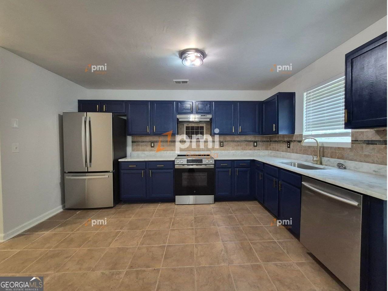 304 Klinetop Dr - Photo 2 of 19