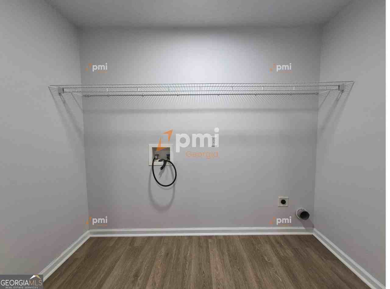 304 Klinetop Dr - Photo 7 of 19