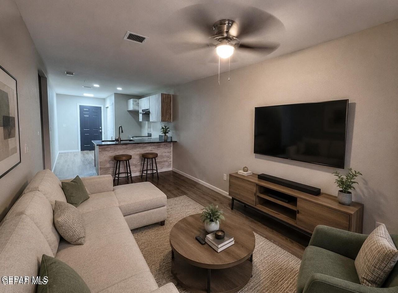7838 Mount Latona Dr #C - Photo 2 of 11