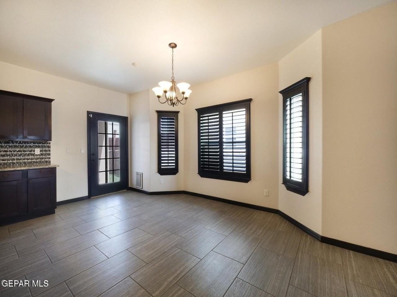 11629 Grotto Bay Ct - Photo 6 of 28