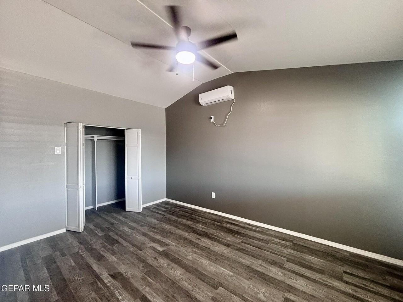 8335 Roseway Dr #2 - Photo 6 of 9