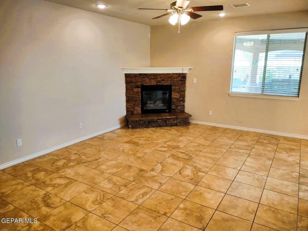 7332 Meadow Sage Dr - Photo 5 of 40