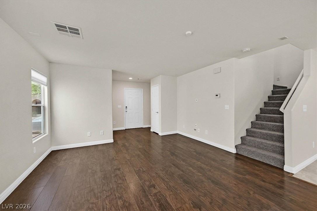 8755 Firecracker Ct - Photo 2 of 25