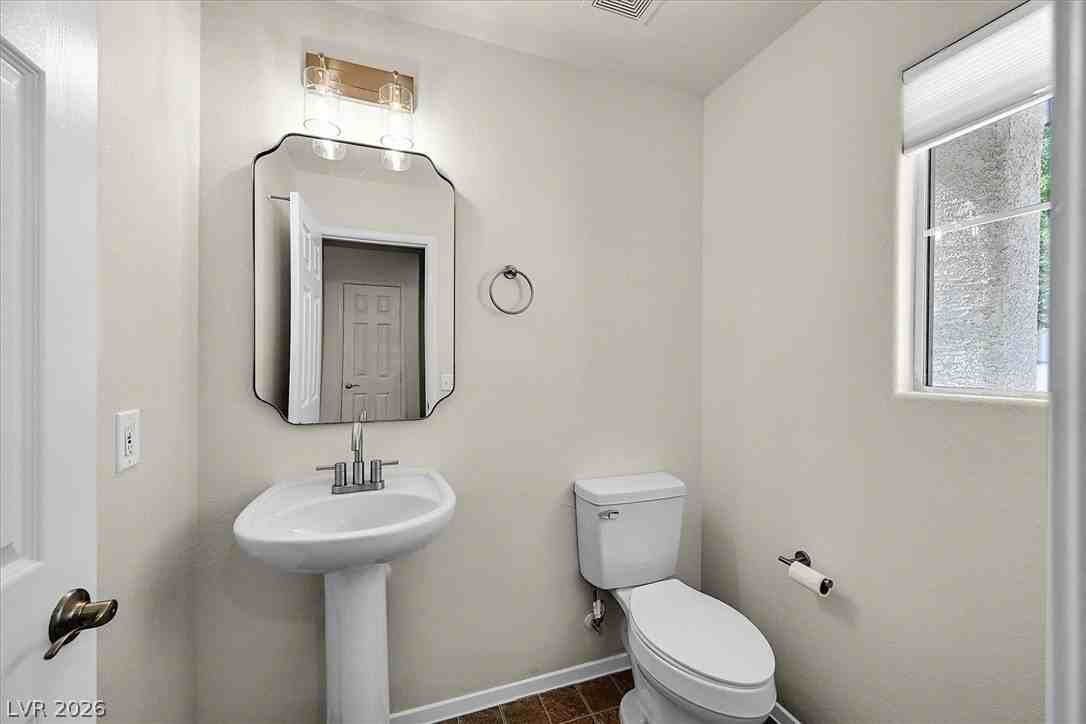 8755 Firecracker Ct - Photo 7 of 25