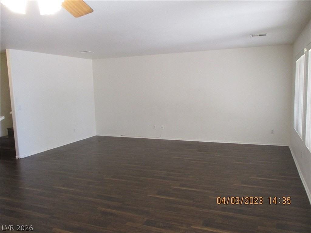 8034 Platville St - Photo 5 of 16