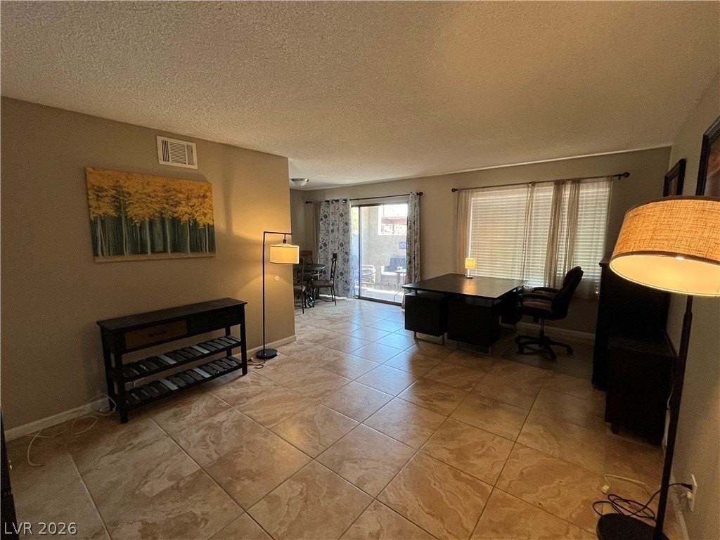 4241 Gannet Cir #205 - Photo 3 of 18
