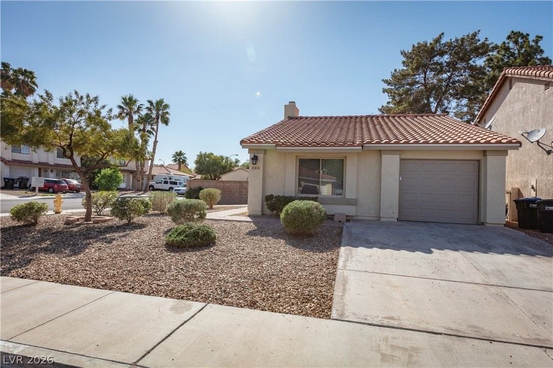 363 Tierra St - Photo 2 of 48