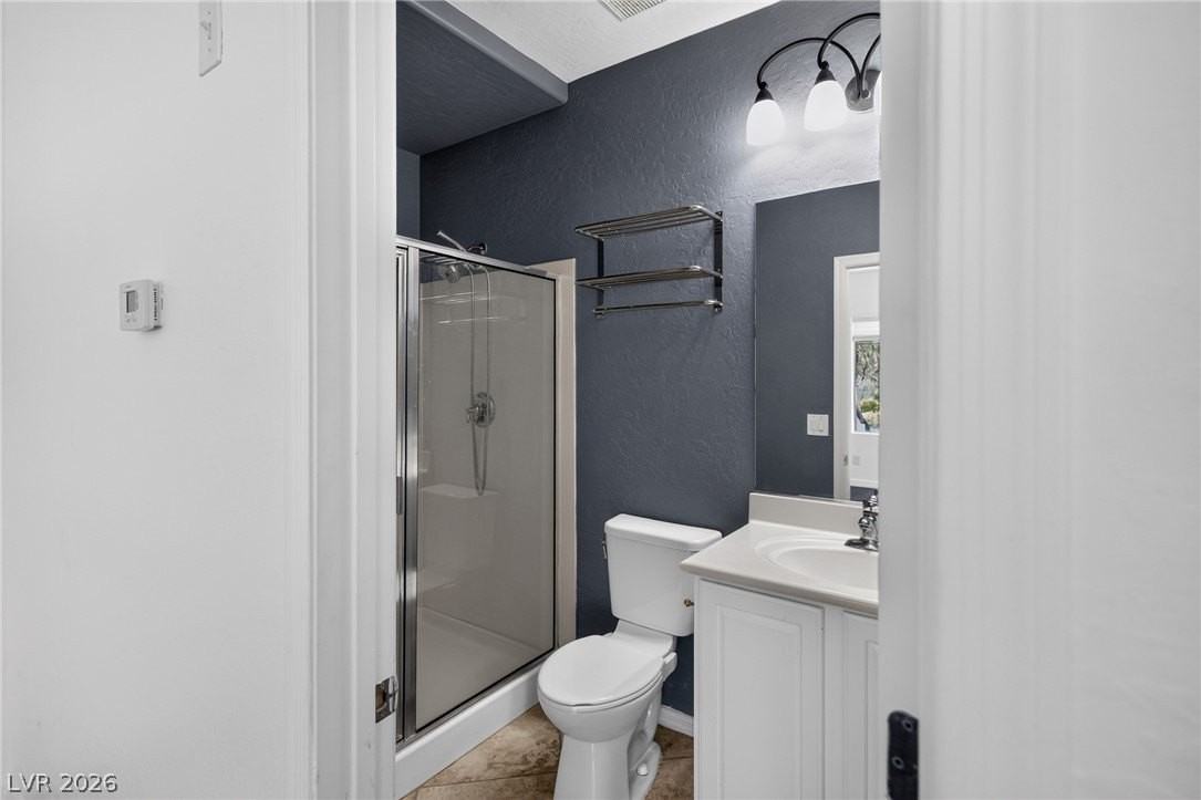 8606 Kennedy Heights Ct - Photo 6 of 18