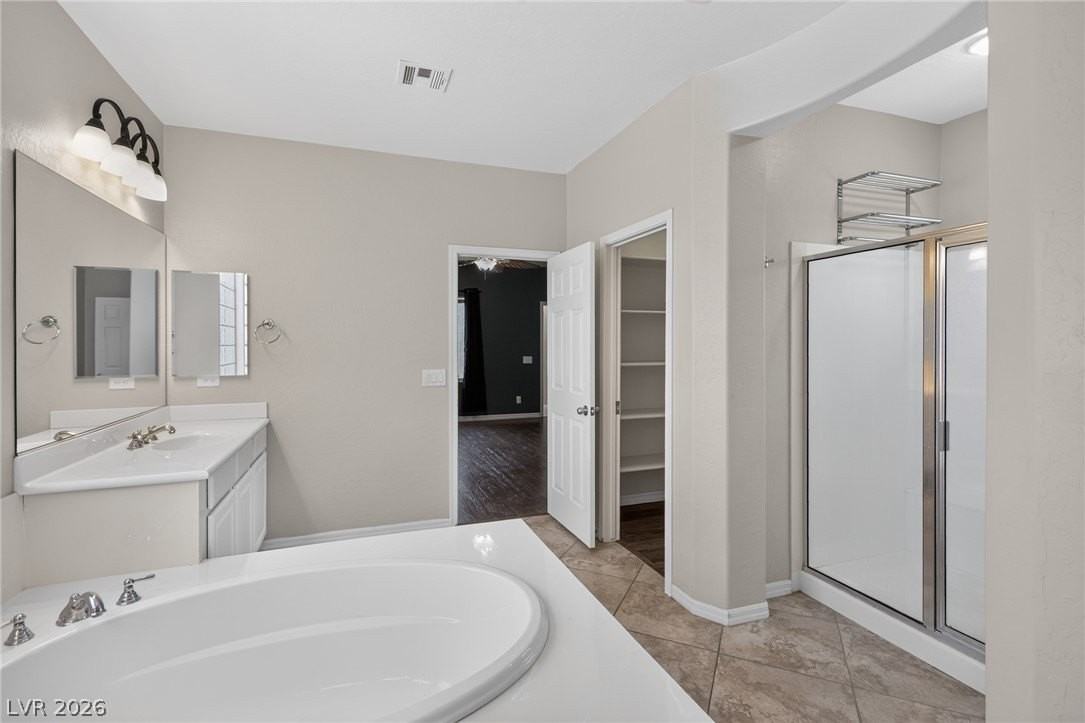 8606 Kennedy Heights Ct - Photo 7 of 22