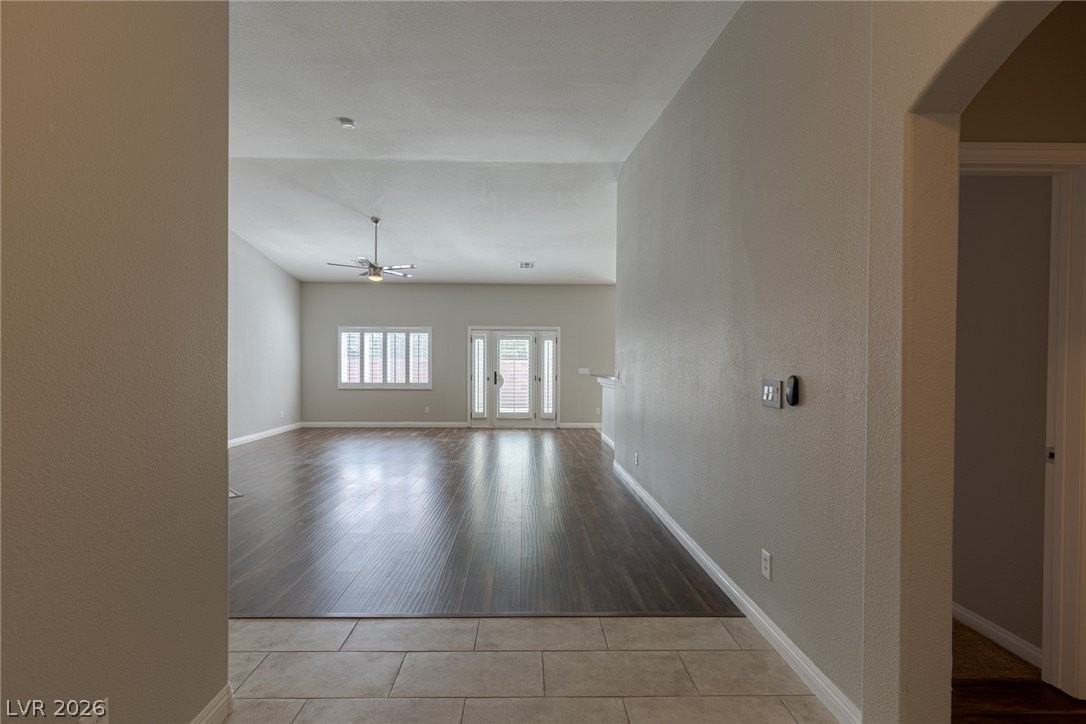 4029 Genoa Dr - Photo 5 of 44