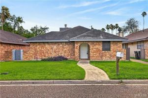 featured image of 606 Silva Dr