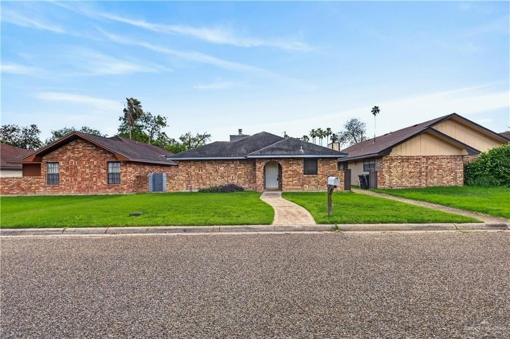 606 Silva Dr - Photo 2 of 29