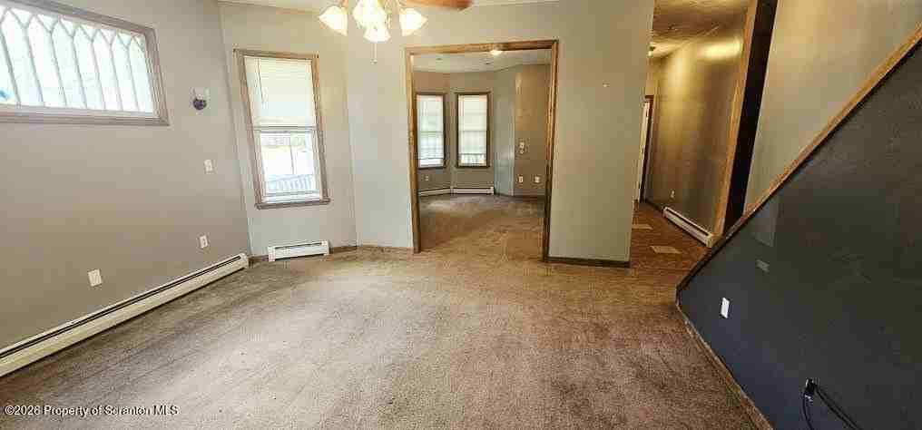 1631 Vine St - Photo 6 of 21