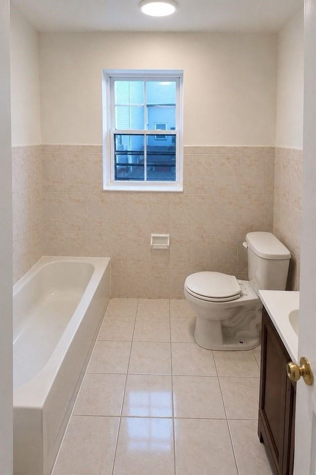 28 4th St #1 - Photo 6 of 10