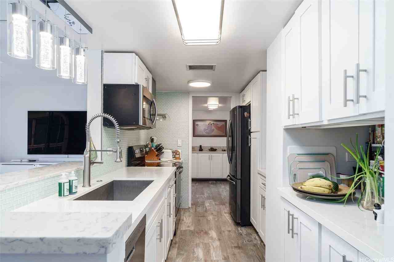 1022 Prospect St #807D - Photo 7 of 25
