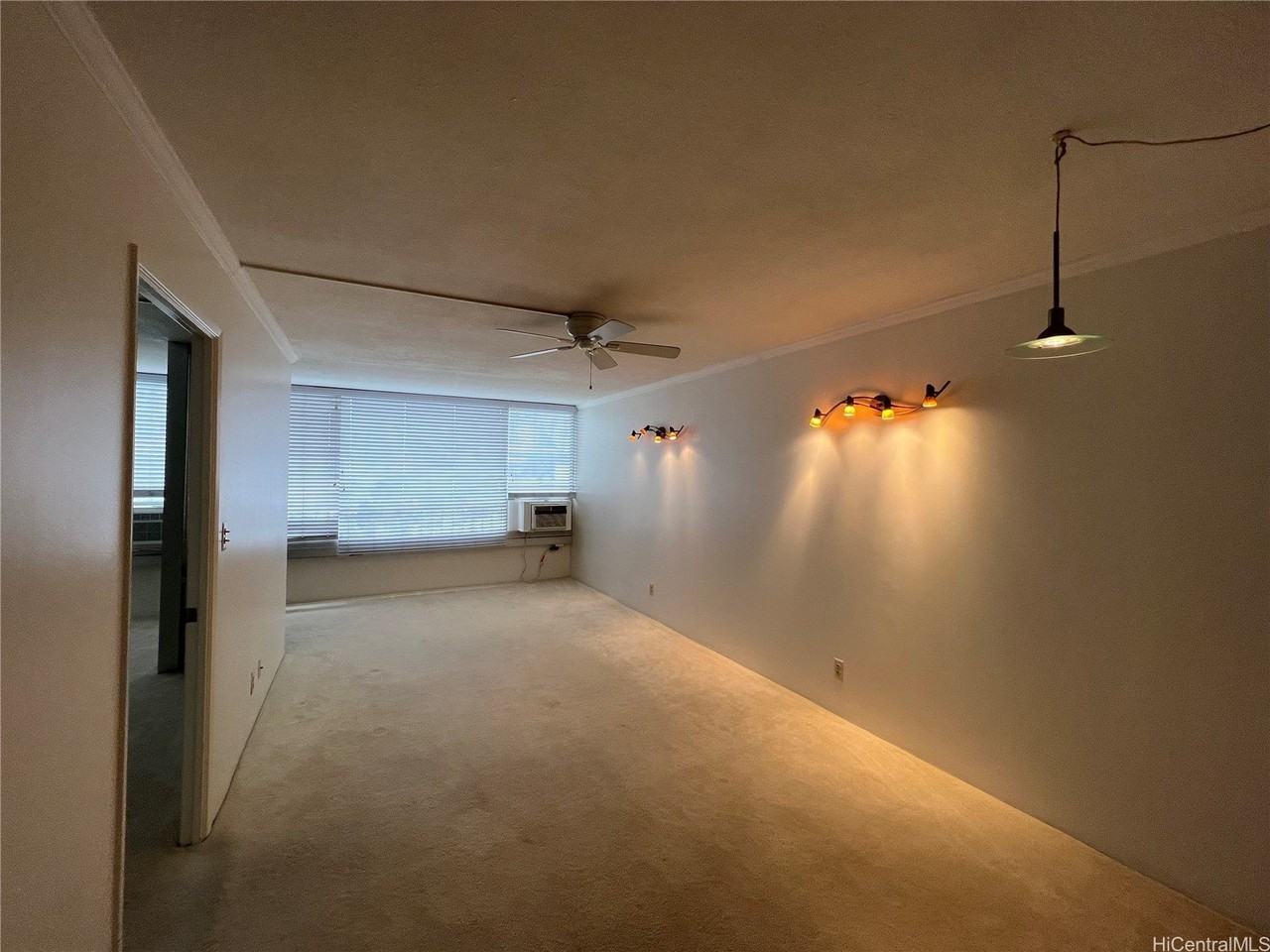 1122 Elm St #301 - Photo 2 of 9