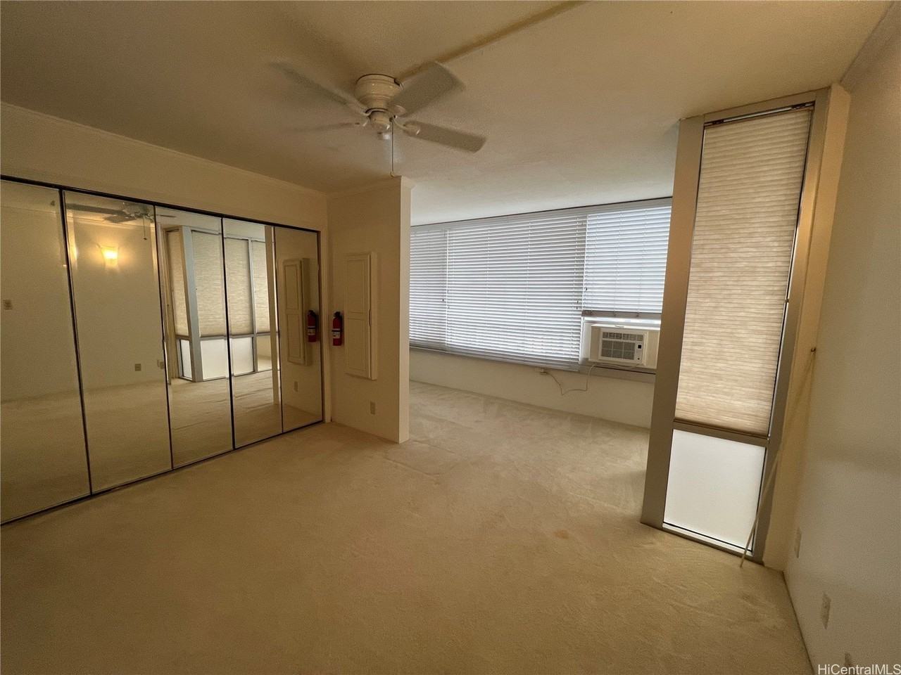 1122 Elm St #301 - Photo 3 of 9