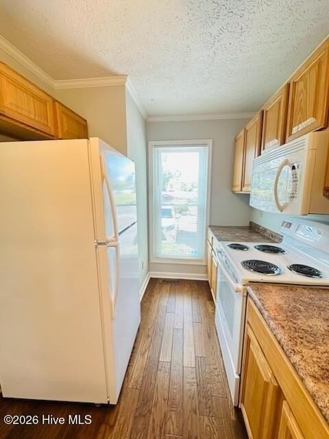 1811 Savannah Ct - Photo 7 of 21
