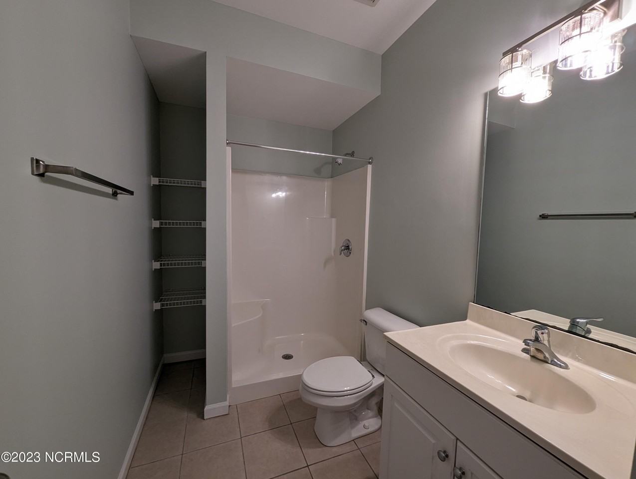5617 Juneberry Ct - Photo 4 of 21