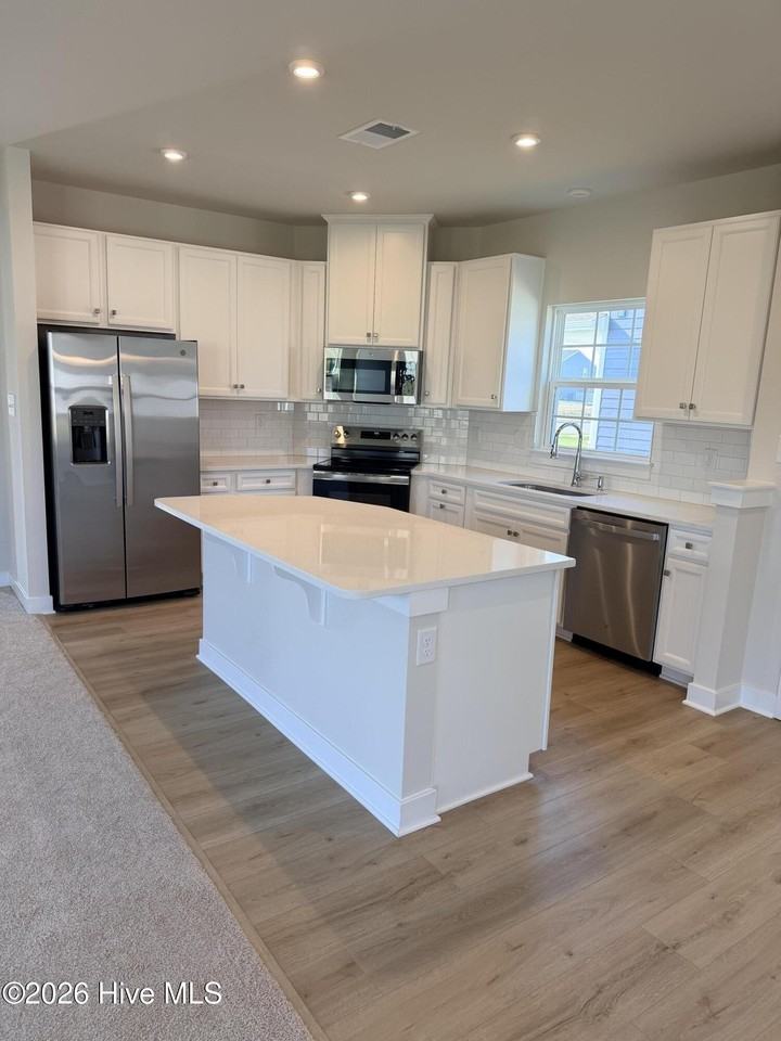 104 Ryker Rd W - Photo 4 of 23