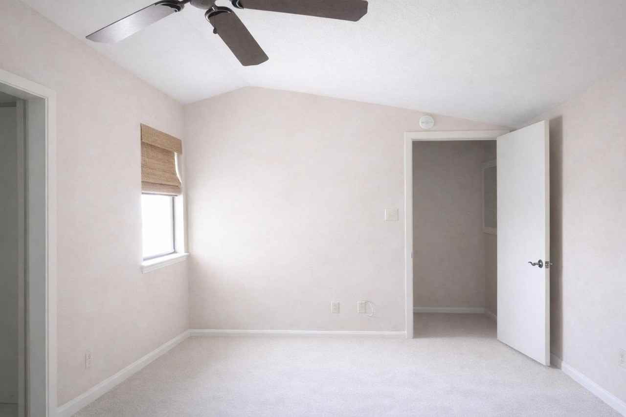 704 Horseshoe Bay Blvd - Photo 5 of 10