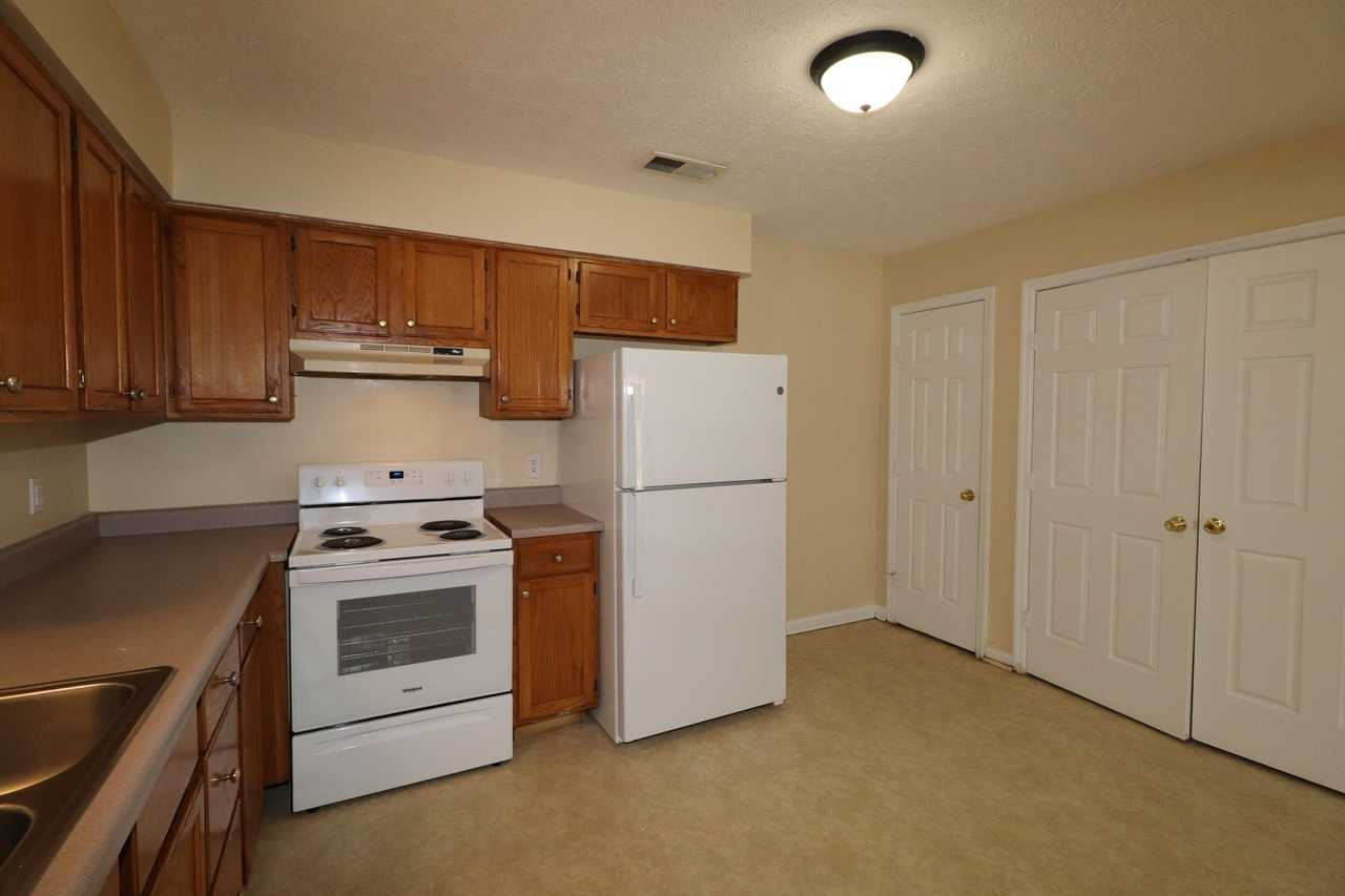 107 Floyd Ct - Photo 7 of 12
