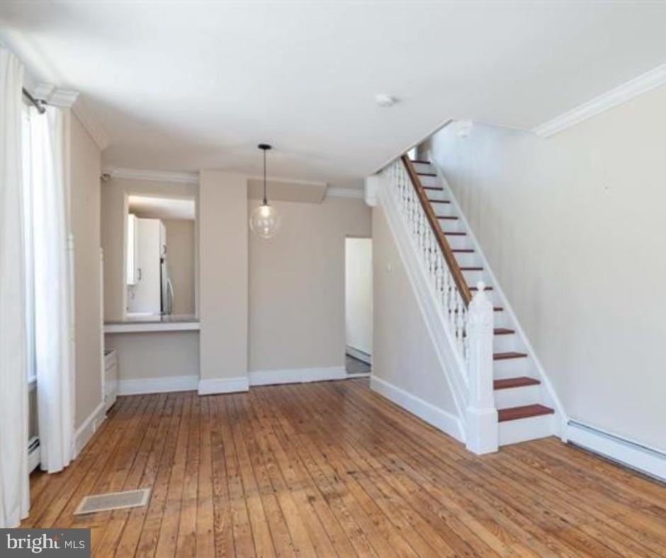 1810 Mount Salem Ln - Photo 3 of 9