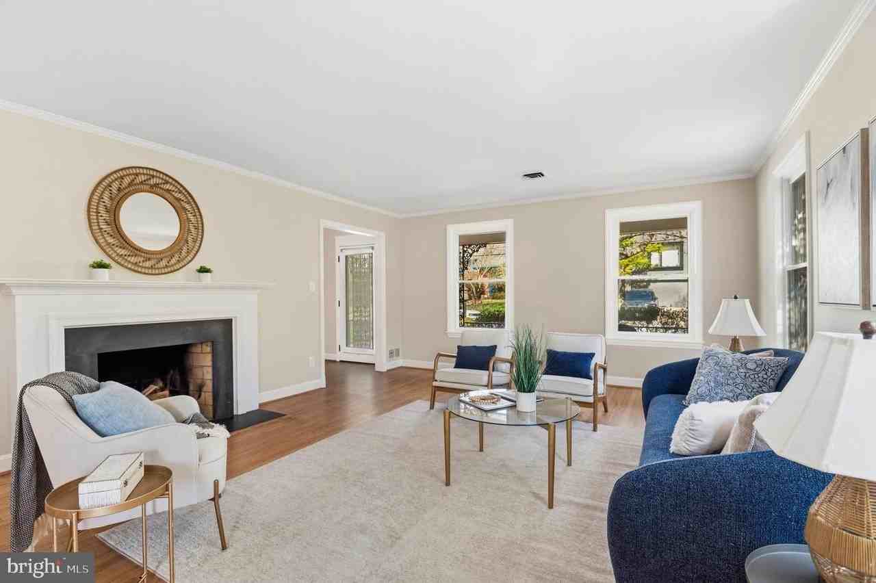5523 Uppingham St - Photo 5 of 31