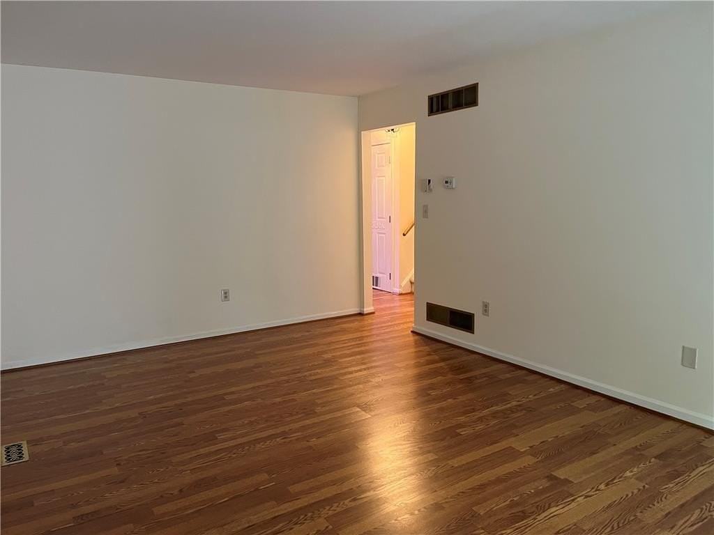 5628 Grace Ave - Photo 5 of 50