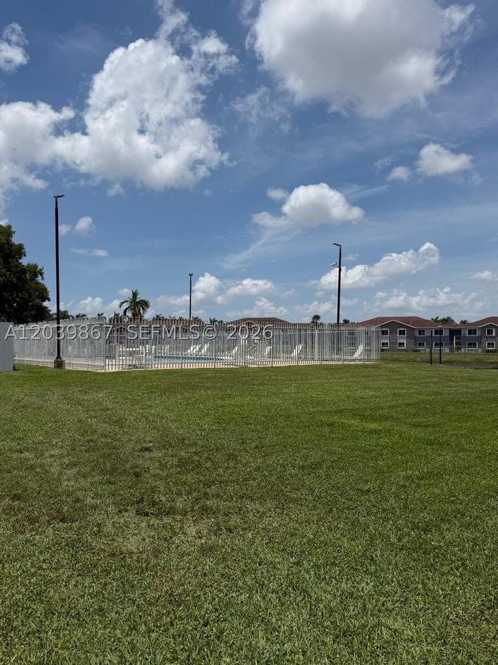 10350 Sw 220th St #257 - Photo 3 of 18