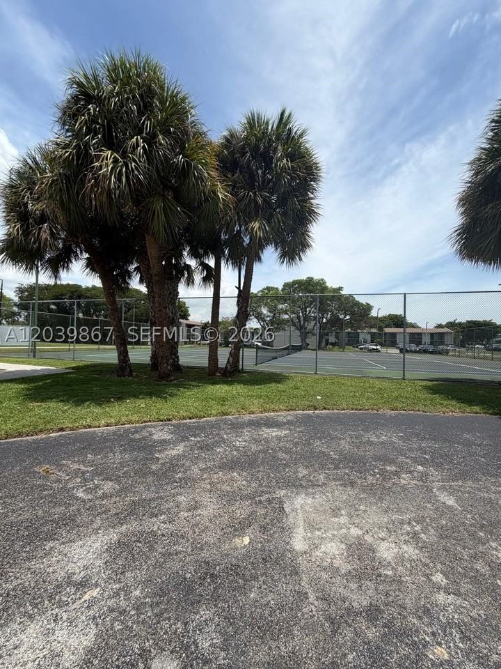 10350 Sw 220th St #257 - Photo 6 of 18