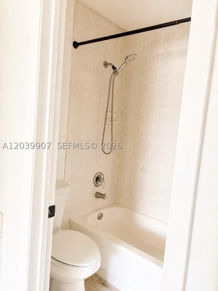 8851 Nw 119th St #1206-1 - Photo 5 of 20
