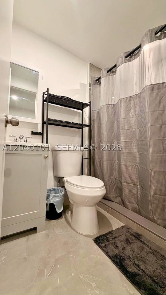 2255 Sw 33rd Ave #1 - Photo 4 of 44