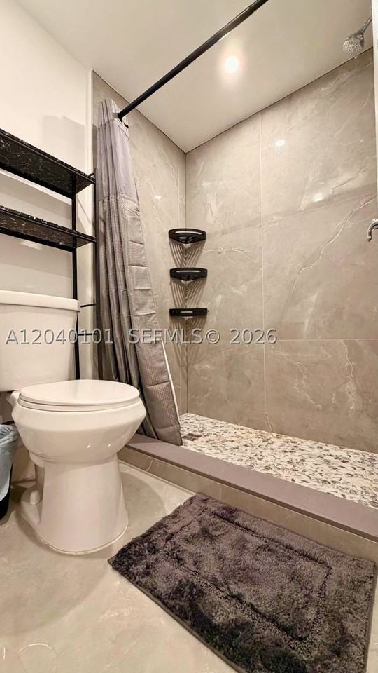 2255 Sw 33rd Ave #1 - Photo 5 of 44