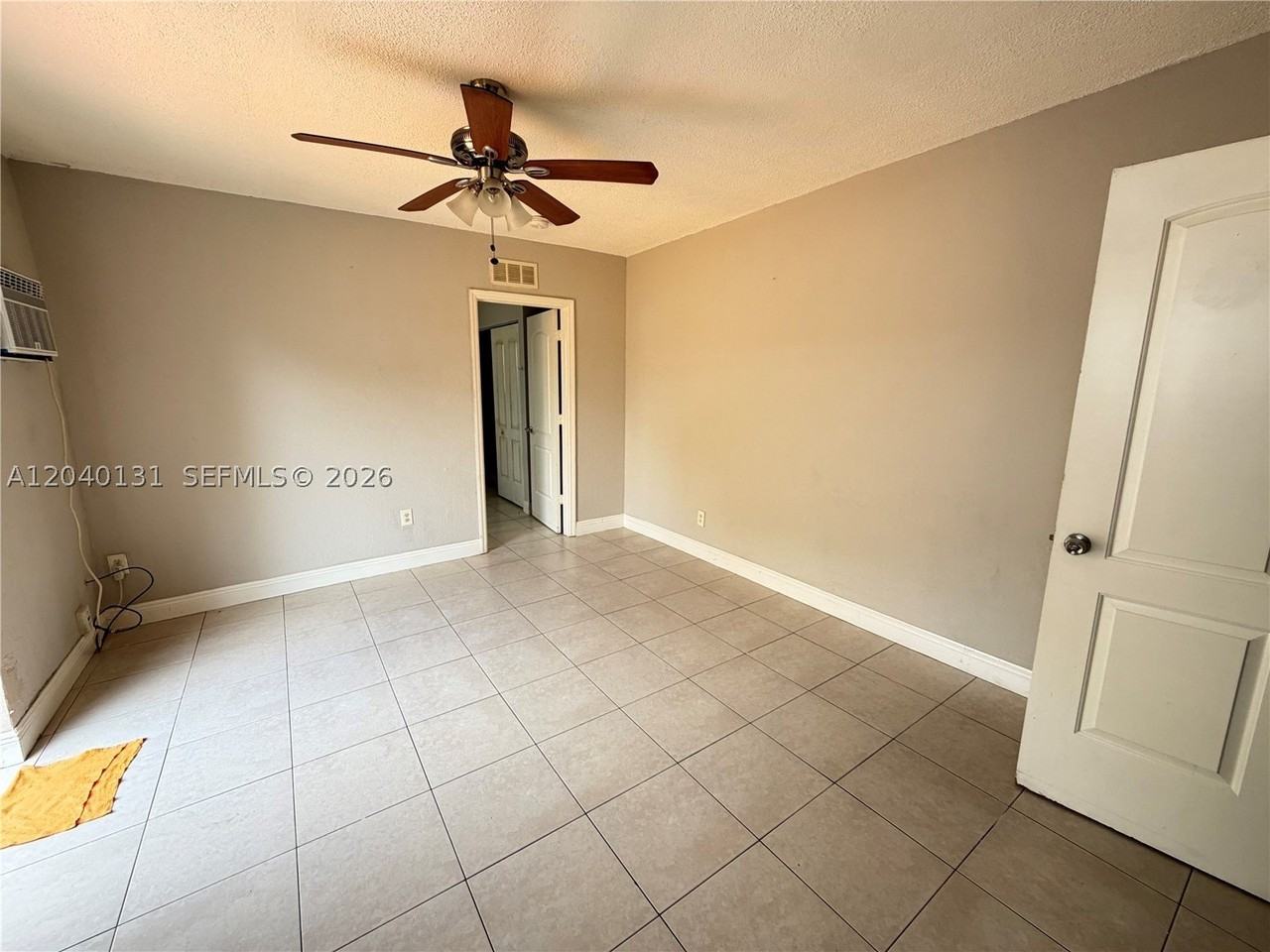 6012 Sw 38th St #4 - Photo 3 of 15