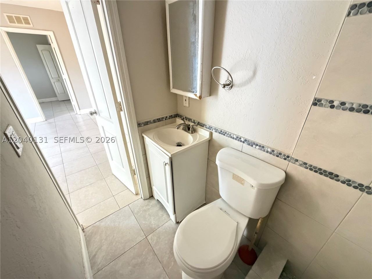 6012 Sw 38th St #4 - Photo 7 of 15