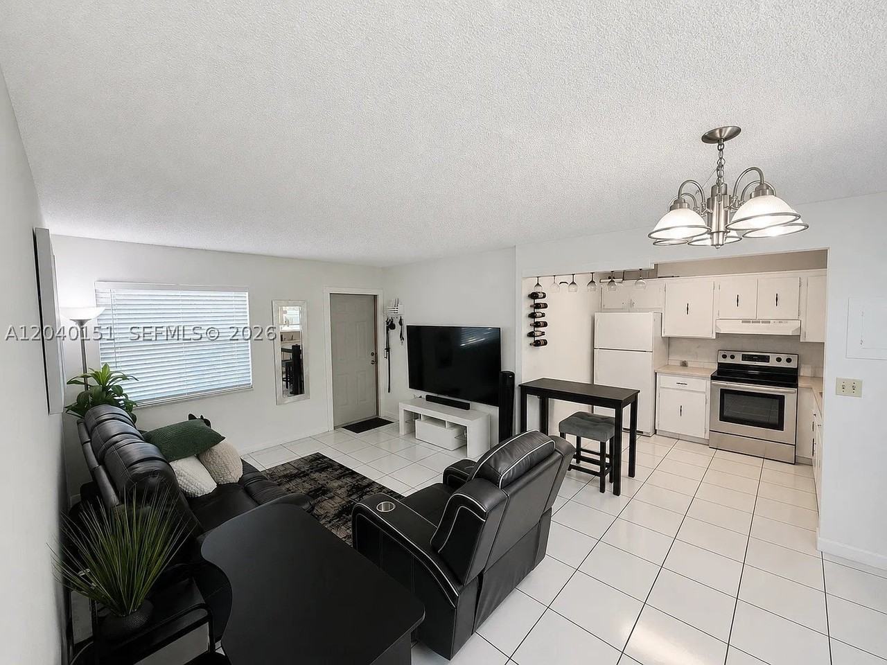 5771 Sw 36th Ct #301 - Photo 4 of 10