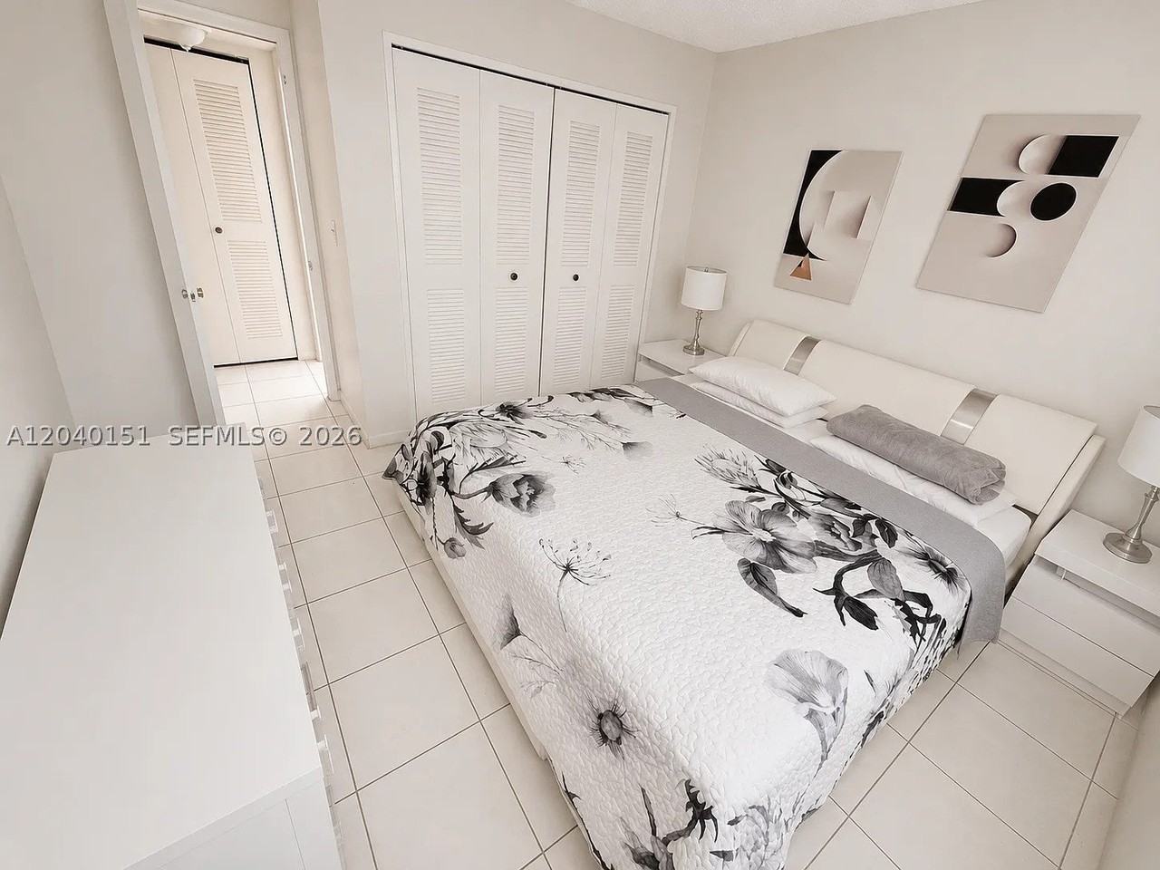 5771 Sw 36th Ct #301 - Photo 5 of 10