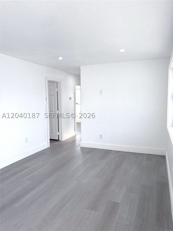 14974 Sw 298th Ter #MAIN - Photo 4 of 27