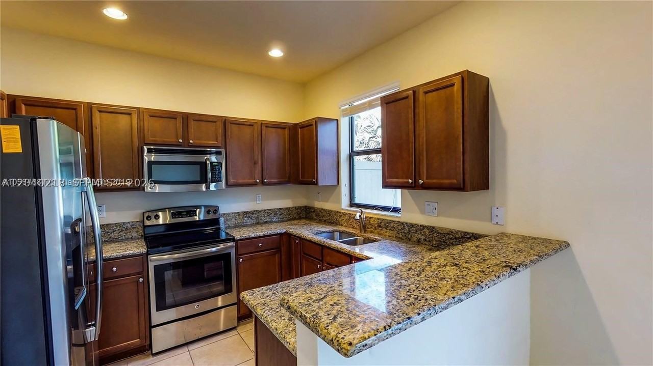 9073 W 33rd Ave #9073 - Photo 4 of 50