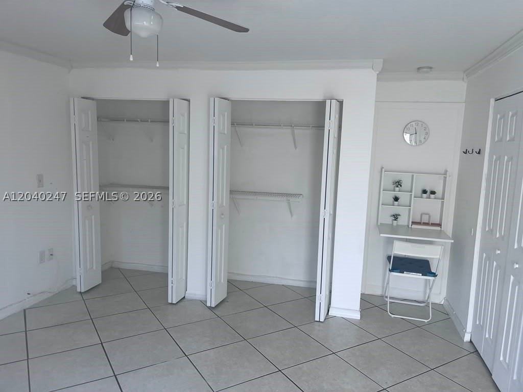 1607 Sw 136th Pl #2 - Photo 5 of 18