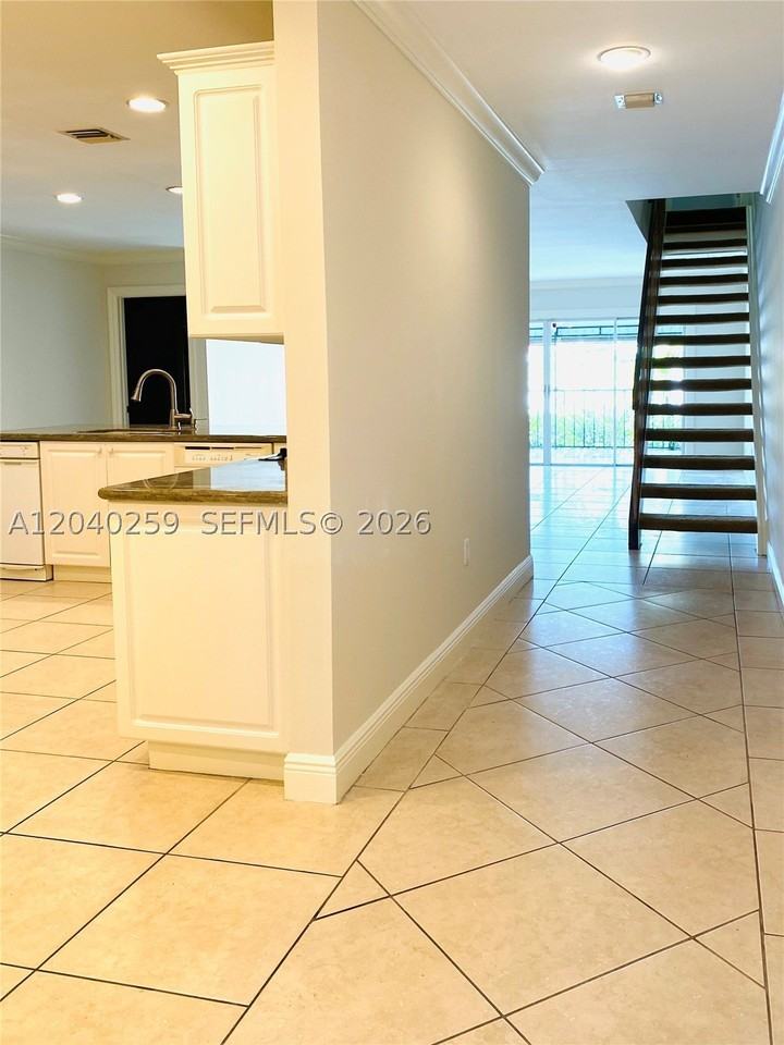 15187 Loch Isle Dr W #15187 - Photo 3 of 22