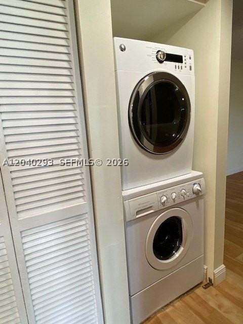 520 Orton Ave #503 - Photo 3 of 17