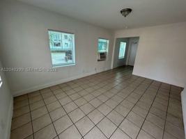 featured image of 2316 Madison St #31