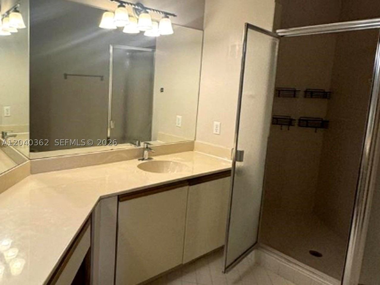 9238 Vineland Ct #G - Photo 5 of 12