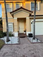 featured image of 4117 Ne 24th Dr #4117